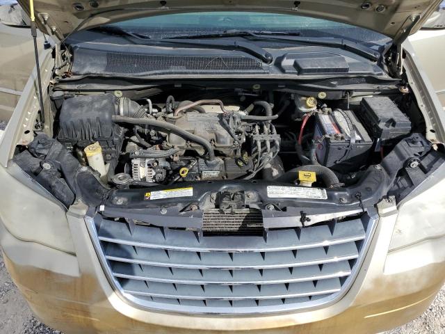 Photo 11 VIN: 2A4RR5D15AR179005 - CHRYSLER TOWN & COU 