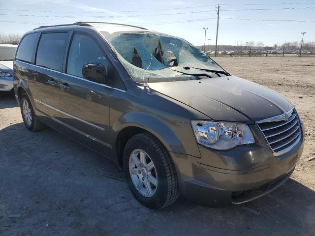 Photo 3 VIN: 2A4RR5D15AR267326 - CHRYSLER TOWN & COU 