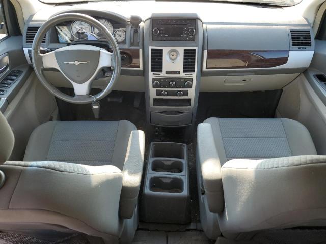 Photo 7 VIN: 2A4RR5D15AR284577 - CHRYSLER TOWN & COU 