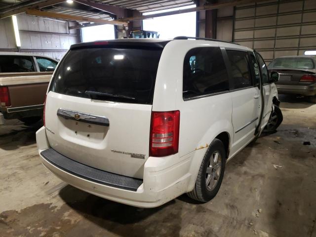 Photo 3 VIN: 2A4RR5D15AR293666 - CHRYSLER TOWN AND C 