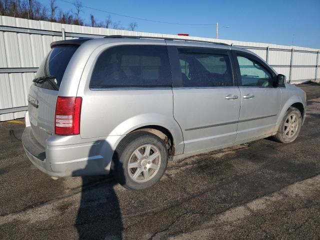 Photo 2 VIN: 2A4RR5D15AR310322 - CHRYSLER MINIVAN 