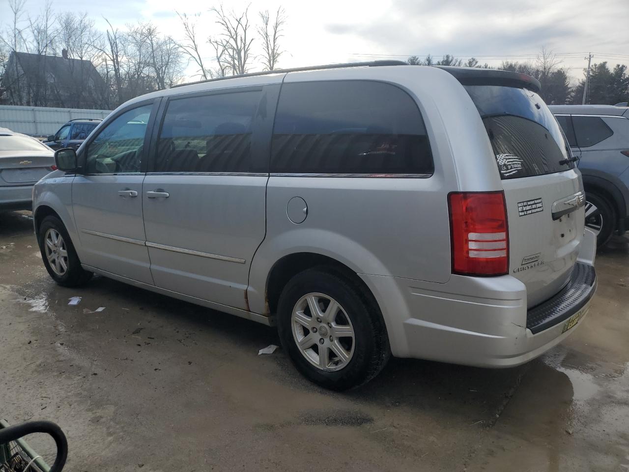 Photo 1 VIN: 2A4RR5D15AR315522 - CHRYSLER TOWN & COUNTRY 