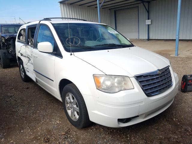 Photo 0 VIN: 2A4RR5D15AR324219 - CHRYSLER TOWN & COU 