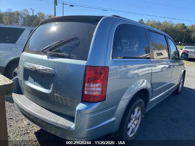 Photo 2 VIN: 2A4RR5D15AR336953 - CHRYSLER TOWN & COUNTRY 