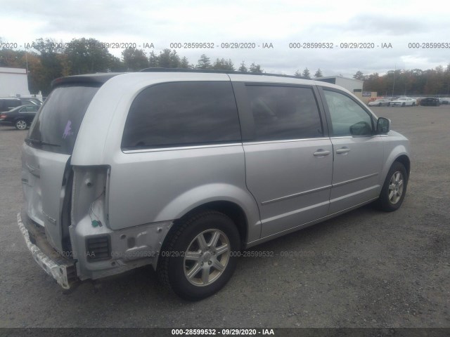 Photo 3 VIN: 2A4RR5D15AR373839 - CHRYSLER TOWN & COUNTRY 