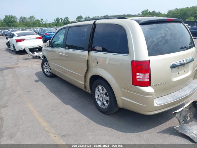 Photo 2 VIN: 2A4RR5D15AR412722 - CHRYSLER TOWN & COUNTRY 