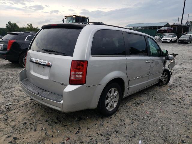 Photo 2 VIN: 2A4RR5D15AR421470 - CHRYSLER TOWN & COU 