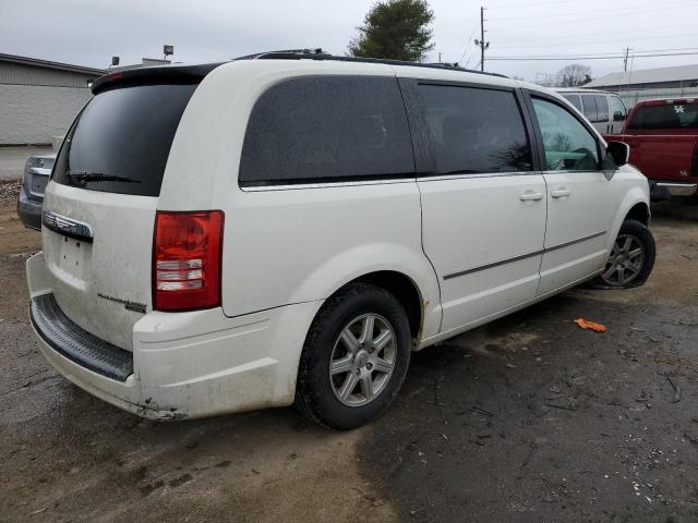 Photo 2 VIN: 2A4RR5D15AR432047 - CHRYSLER TOWN & COU 