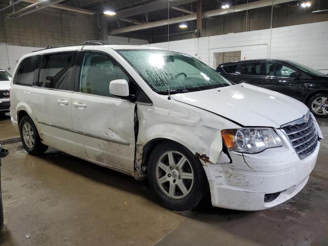 Photo 3 VIN: 2A4RR5D15AR440908 - CHRYSLER MINIVAN 