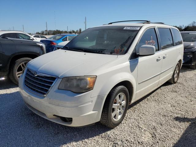 Photo 1 VIN: 2A4RR5D15AR450905 - CHRYSLER TOWN & COU 