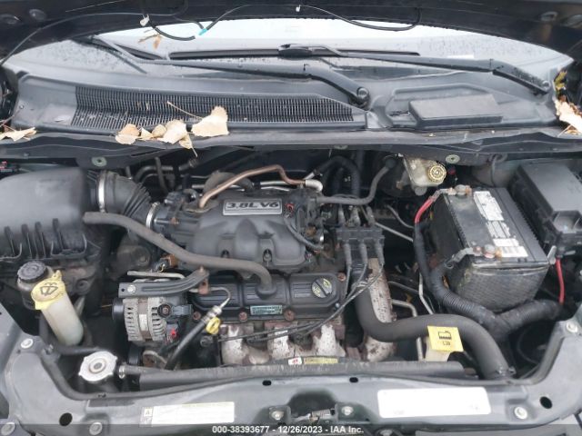 Photo 9 VIN: 2A4RR5D15AR451424 - CHRYSLER TOWN & COUNTRY 