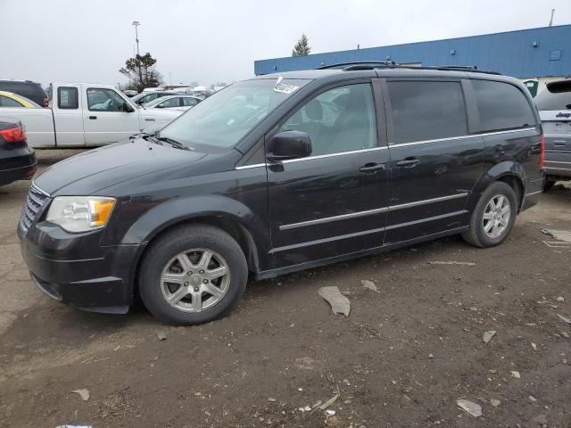 Photo 0 VIN: 2A4RR5D16AR126667 - CHRYSLER TOWN & COU 