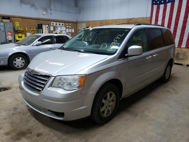 Photo 1 VIN: 2A4RR5D16AR128998 - CHRYSLER TOWN & COU 