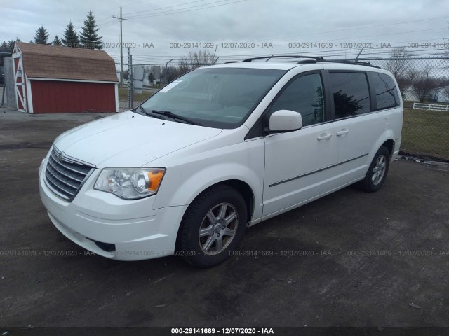 Photo 1 VIN: 2A4RR5D16AR130251 - CHRYSLER TOWN & COUNTRY 