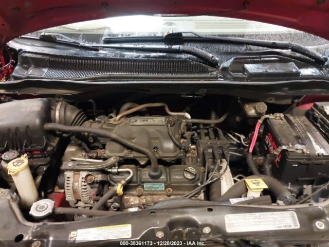 Photo 9 VIN: 2A4RR5D16AR141184 - CHRYSLER TOWN & COUNTRY 