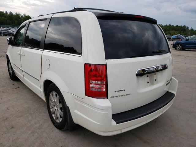 Photo 2 VIN: 2A4RR5D16AR152279 - CHRYSLER TOWN & COU 