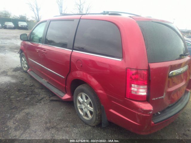 Photo 2 VIN: 2A4RR5D16AR188635 - CHRYSLER TOWN & COUNTRY 