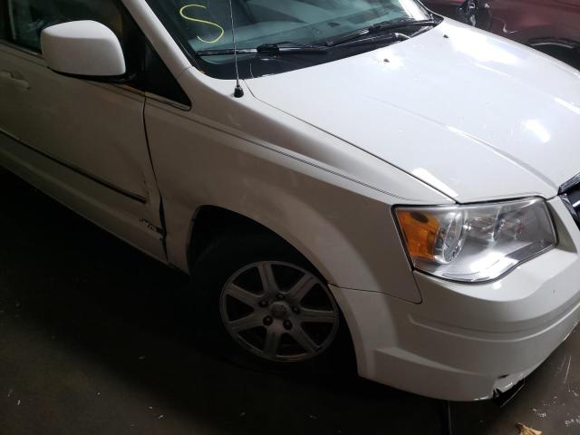 Photo 8 VIN: 2A4RR5D16AR234920 - CHRYSLER TOWN &AMP COU 