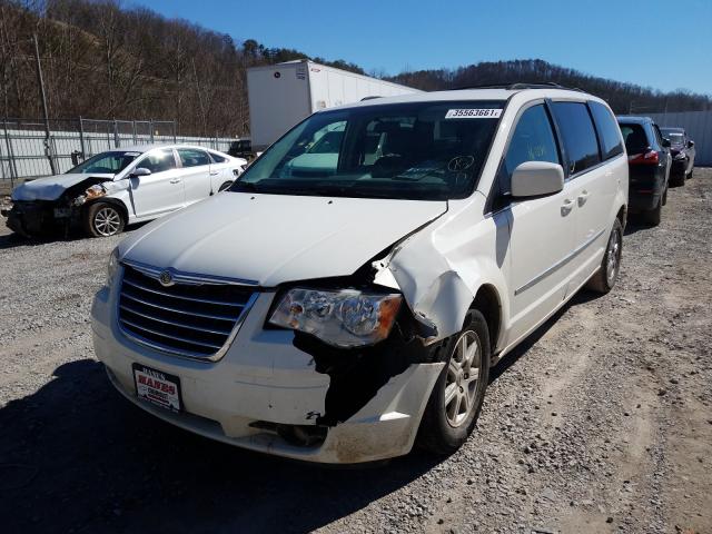 Photo 1 VIN: 2A4RR5D16AR235324 - CHRYSLER TOWN &AMP COU 