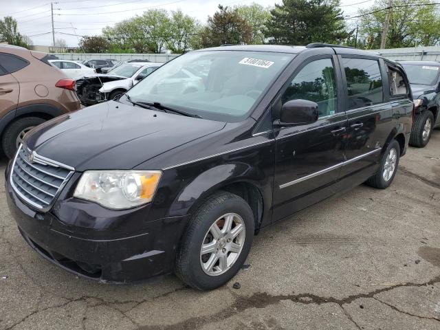 Photo 0 VIN: 2A4RR5D16AR250387 - CHRYSLER TOWN & COU 