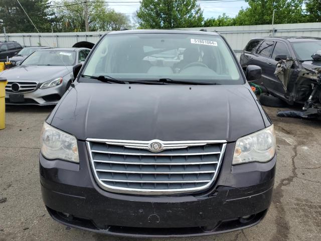 Photo 4 VIN: 2A4RR5D16AR250387 - CHRYSLER TOWN & COU 