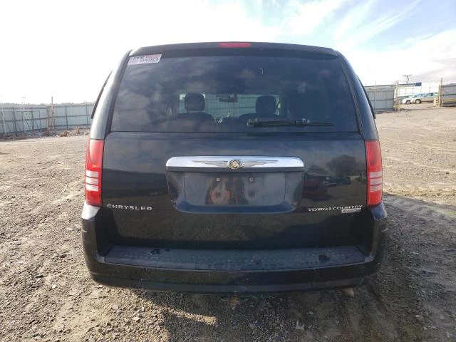 Photo 5 VIN: 2A4RR5D16AR289237 - CHRYSLER TOWN & COU 