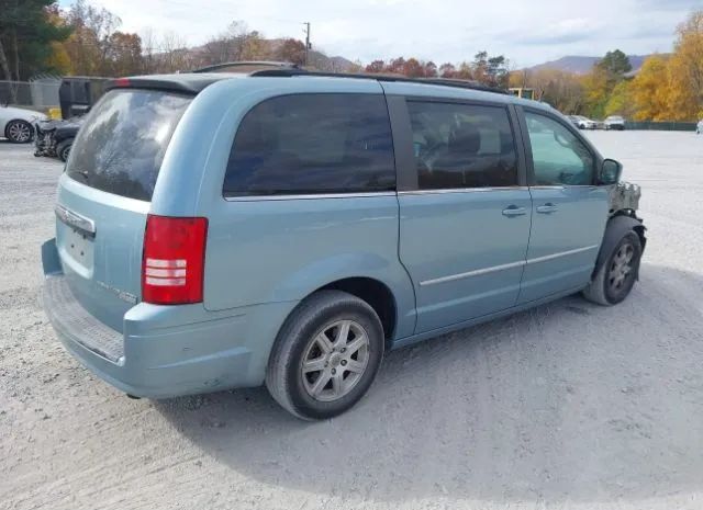 Photo 3 VIN: 2A4RR5D16AR308272 - CHRYSLER TOWN & COUNTRY 