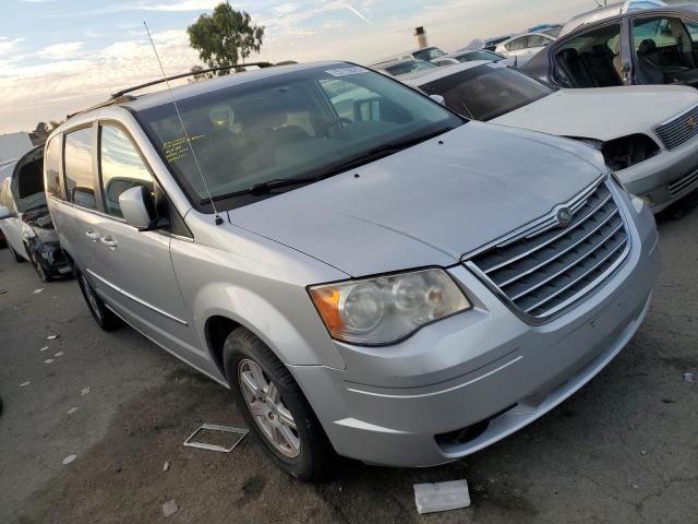 Photo 3 VIN: 2A4RR5D16AR369752 - CHRYSLER MINIVAN 