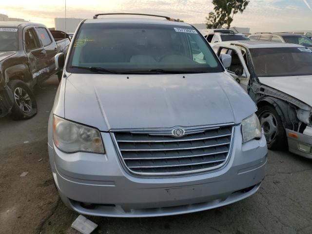 Photo 4 VIN: 2A4RR5D16AR369752 - CHRYSLER MINIVAN 