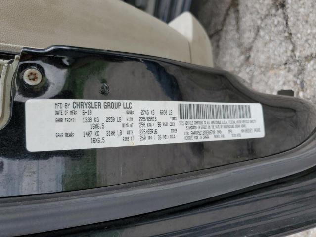 Photo 9 VIN: 2A4RR5D16AR386700 - CHRYSLER TOWN & COU 