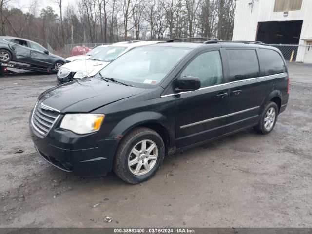 Photo 1 VIN: 2A4RR5D16AR451058 - CHRYSLER TOWN & COUNTRY 