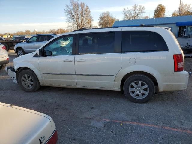 Photo 1 VIN: 2A4RR5D16AR492807 - CHRYSLER TOWN & COU 