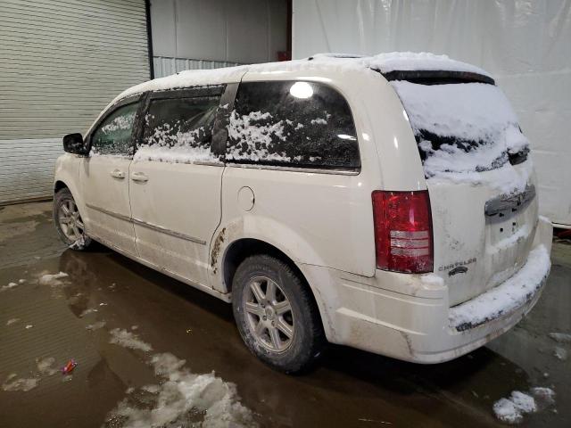 Photo 1 VIN: 2A4RR5D17AR178423 - CHRYSLER TOWN & COU 