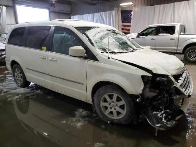 Photo 3 VIN: 2A4RR5D17AR178423 - CHRYSLER TOWN & COU 