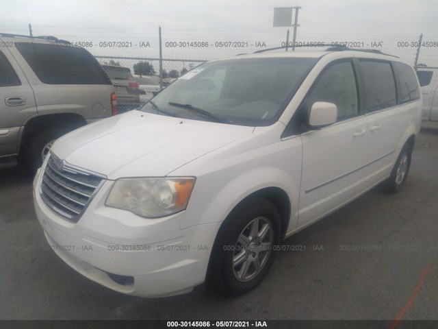 Photo 1 VIN: 2A4RR5D17AR213932 - CHRYSLER TOWN & COUNTRY 