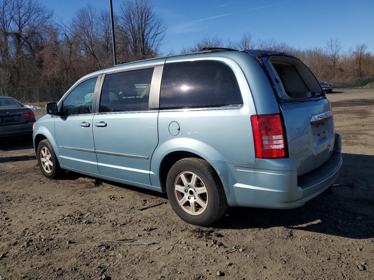 Photo 1 VIN: 2A4RR5D17AR214501 - CHRYSLER TOWN & COUNTRY 