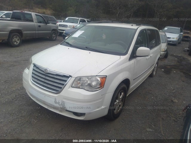 Photo 1 VIN: 2A4RR5D17AR233579 - CHRYSLER TOWN & COUNTRY 