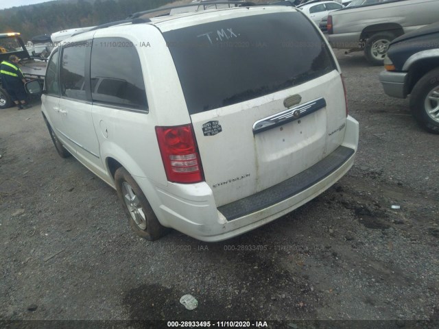 Photo 2 VIN: 2A4RR5D17AR233579 - CHRYSLER TOWN & COUNTRY 