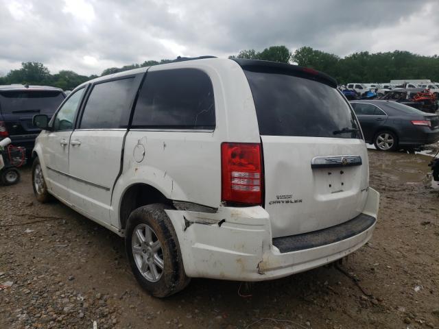 Photo 2 VIN: 2A4RR5D17AR249751 - CHRYSLER TOWN &AMP COU 