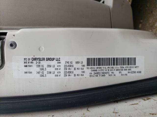 Photo 9 VIN: 2A4RR5D17AR249751 - CHRYSLER TOWN &AMP COU 