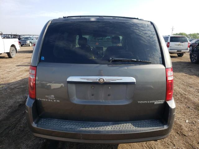 Photo 5 VIN: 2A4RR5D17AR271684 - CHRYSLER TOWN & COU 