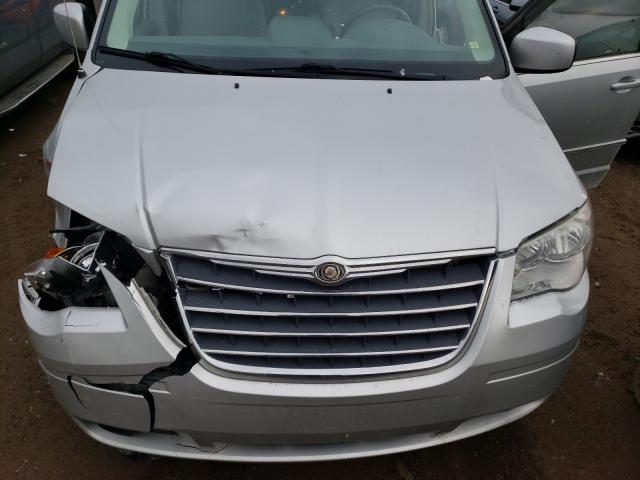 Photo 6 VIN: 2A4RR5D17AR299601 - CHRYSLER TOWN &AMP COU 