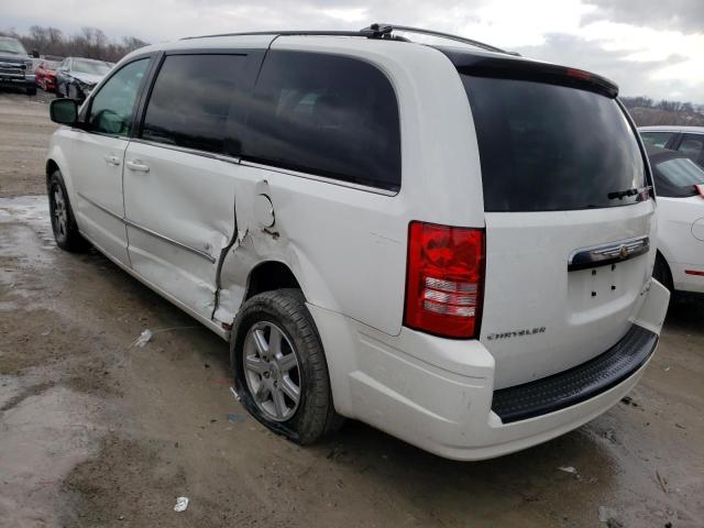 Photo 2 VIN: 2A4RR5D17AR305672 - CHRYSLER TOWN &AMP COU 