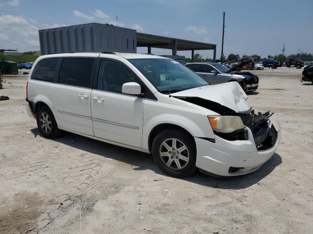 Photo 3 VIN: 2A4RR5D17AR337022 - CHRYSLER MINIVAN 