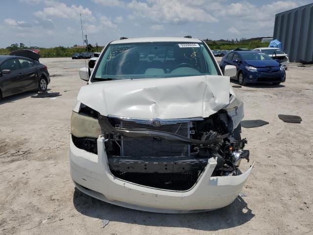 Photo 4 VIN: 2A4RR5D17AR337022 - CHRYSLER MINIVAN 