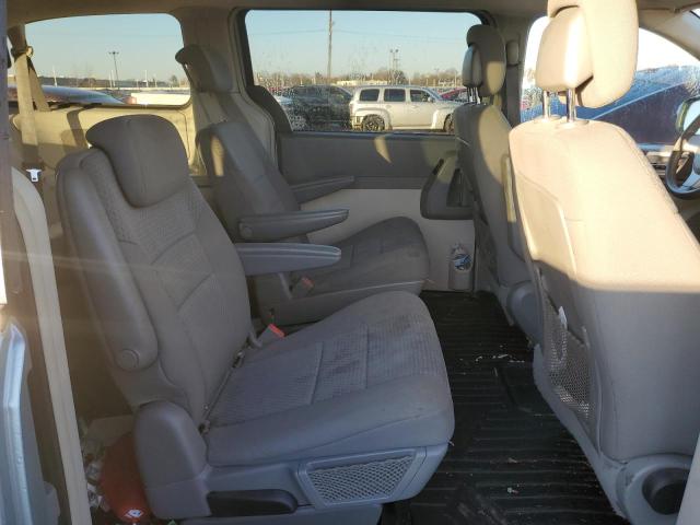 Photo 10 VIN: 2A4RR5D17AR337151 - CHRYSLER TOWN & COU 