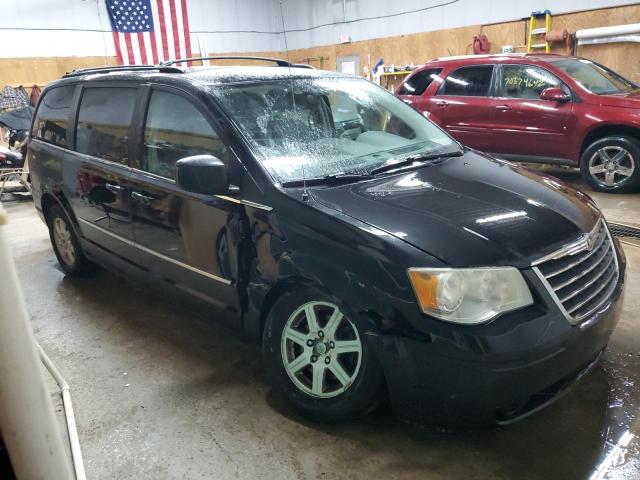 Photo 3 VIN: 2A4RR5D17AR337912 - CHRYSLER TOWN & COU 