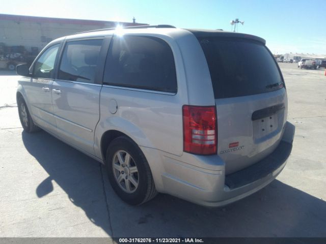 Photo 2 VIN: 2A4RR5D17AR343886 - CHRYSLER TOWN & COUNTRY 