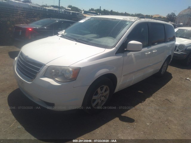 Photo 1 VIN: 2A4RR5D17AR397673 - CHRYSLER TOWN & COUNTRY 