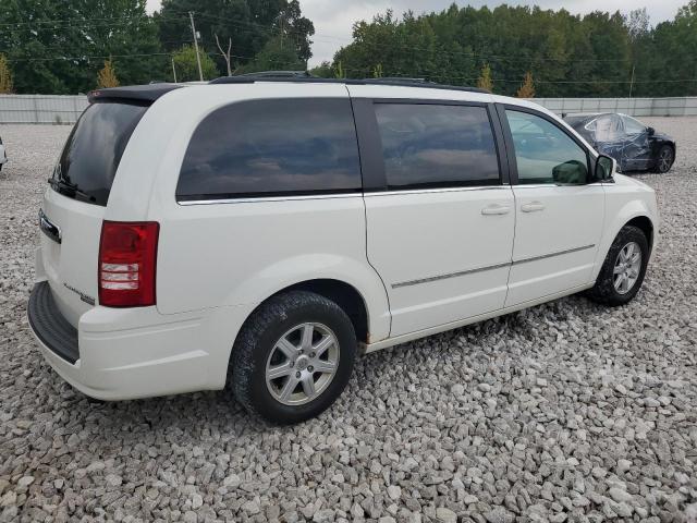 Photo 2 VIN: 2A4RR5D17AR422605 - CHRYSLER TOWN & COU 